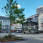 Awesome In With Wifi 公寓